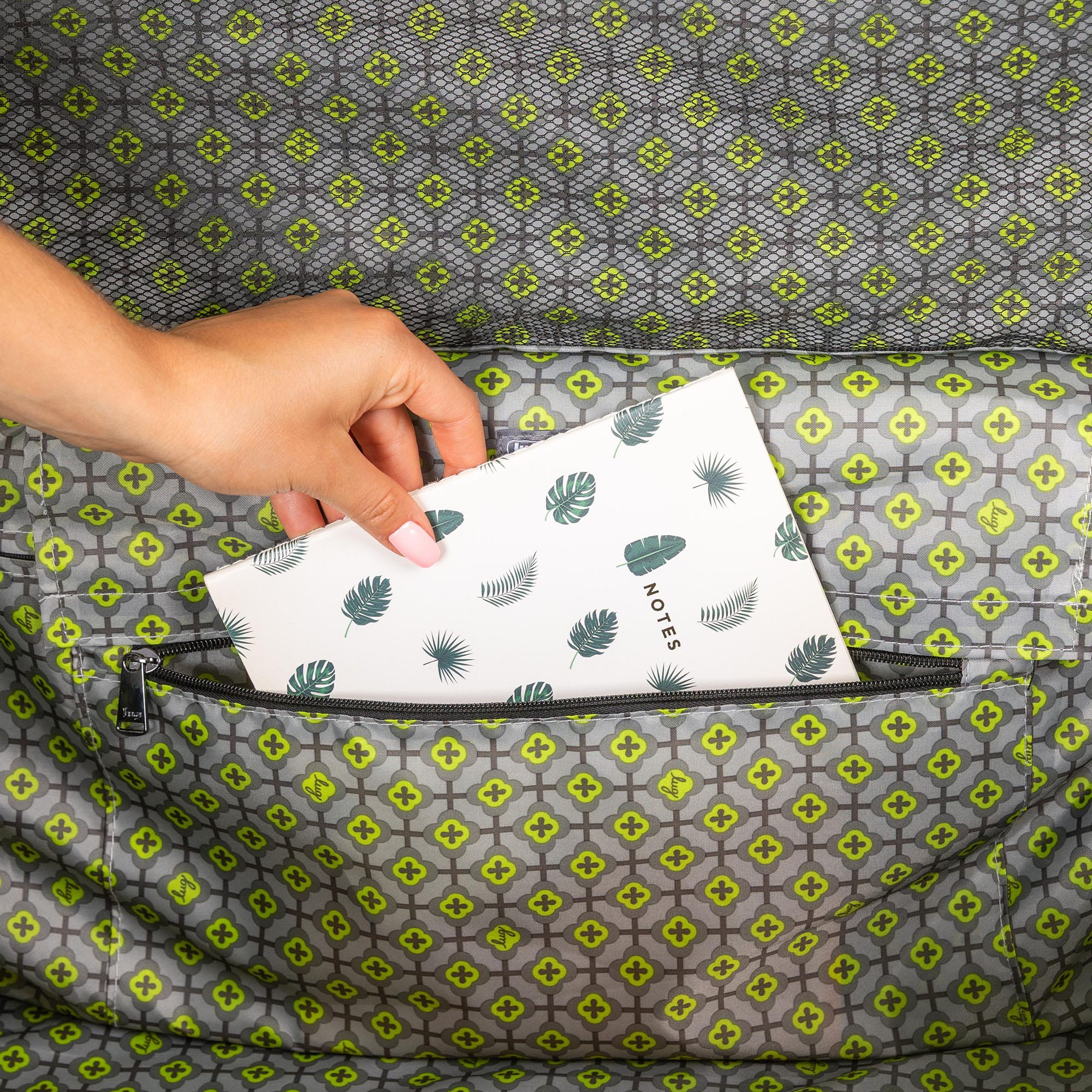 Box Truck Hard Sided Wheelie Checked Bag - Image 9