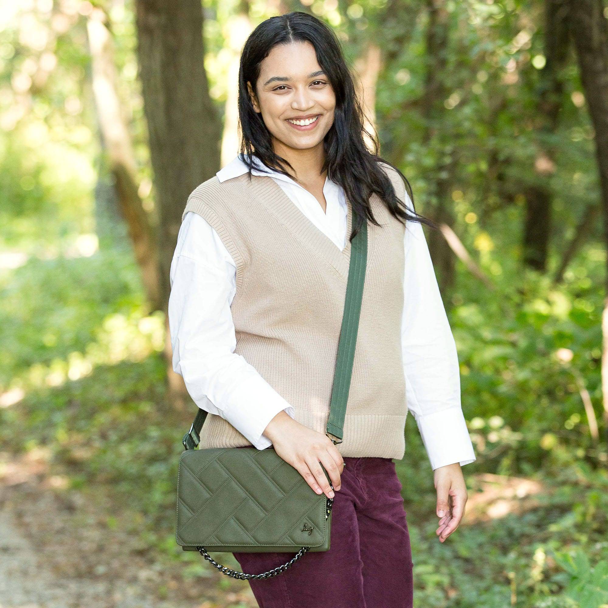 Huddle Matte Luxe VL Shoulder Bag - Image 23