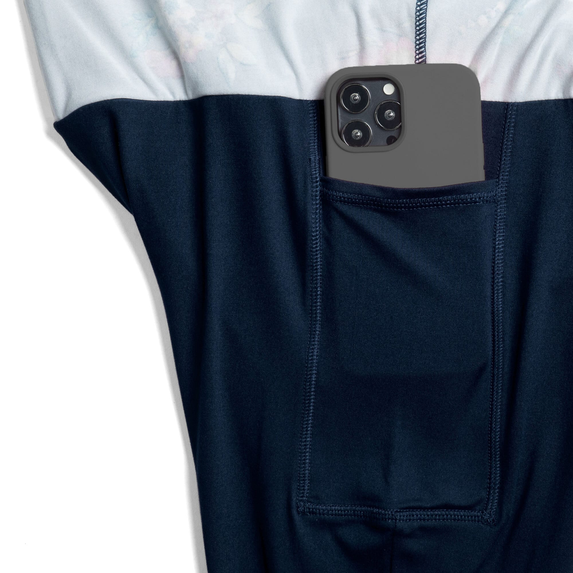 Hula Skirted Lugging - Image 46