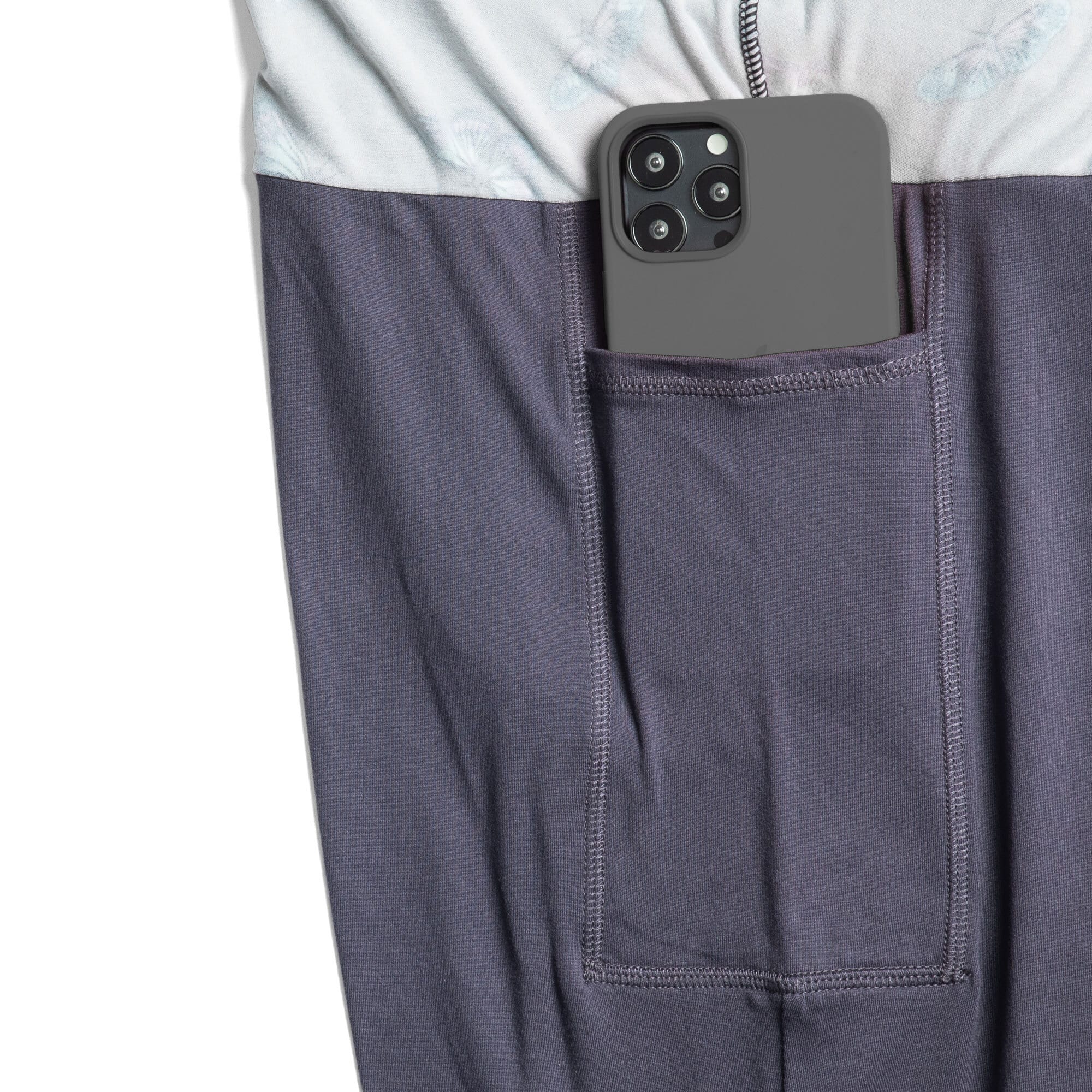 Hula Skirted Lugging - Image 64