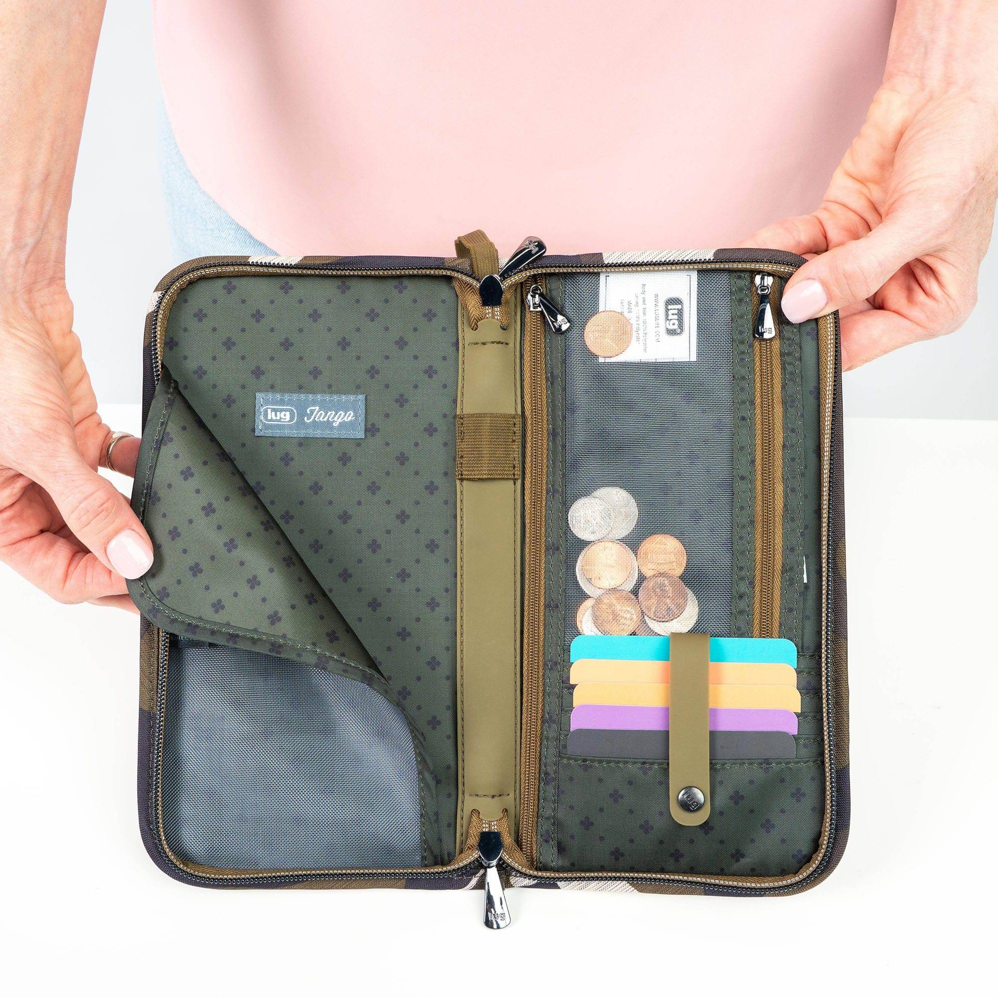 Legacy Collection Tango Travel RFID Wallet - Image 7