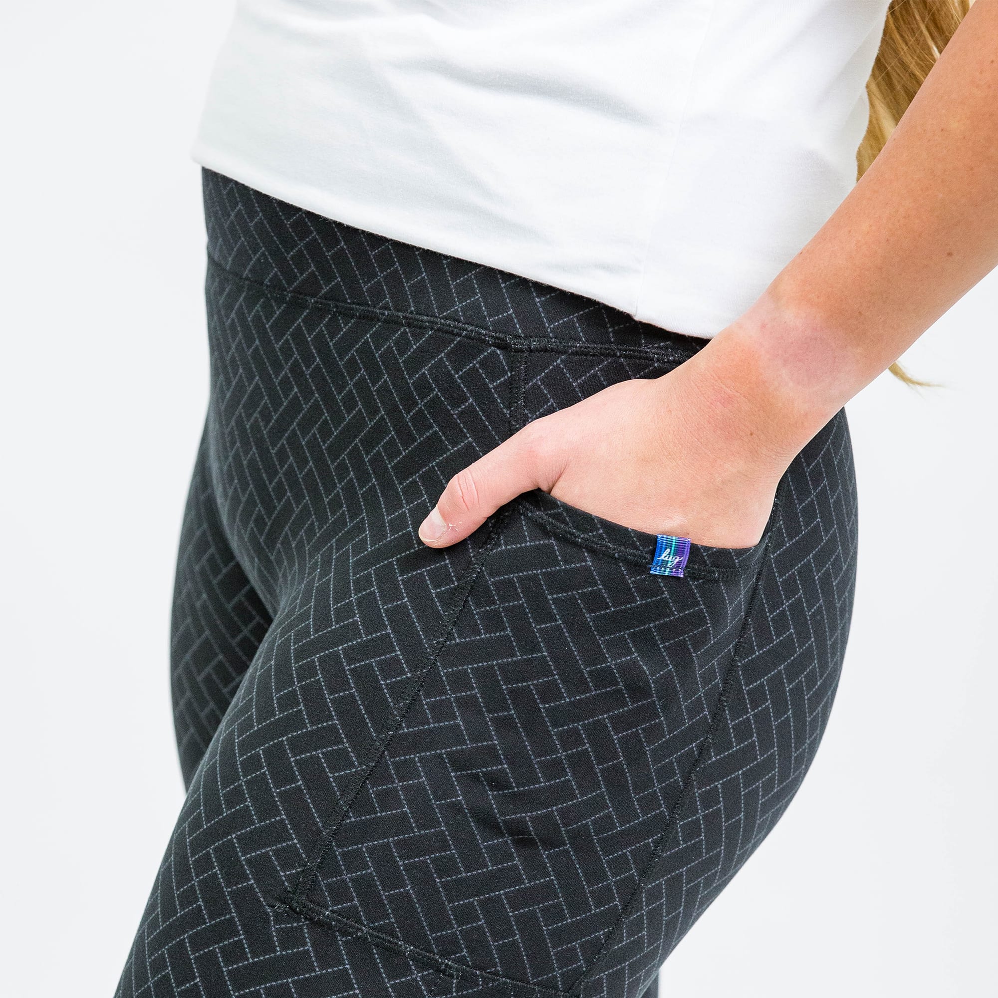 Lugging Ankle Leggings - Solids - Image 11