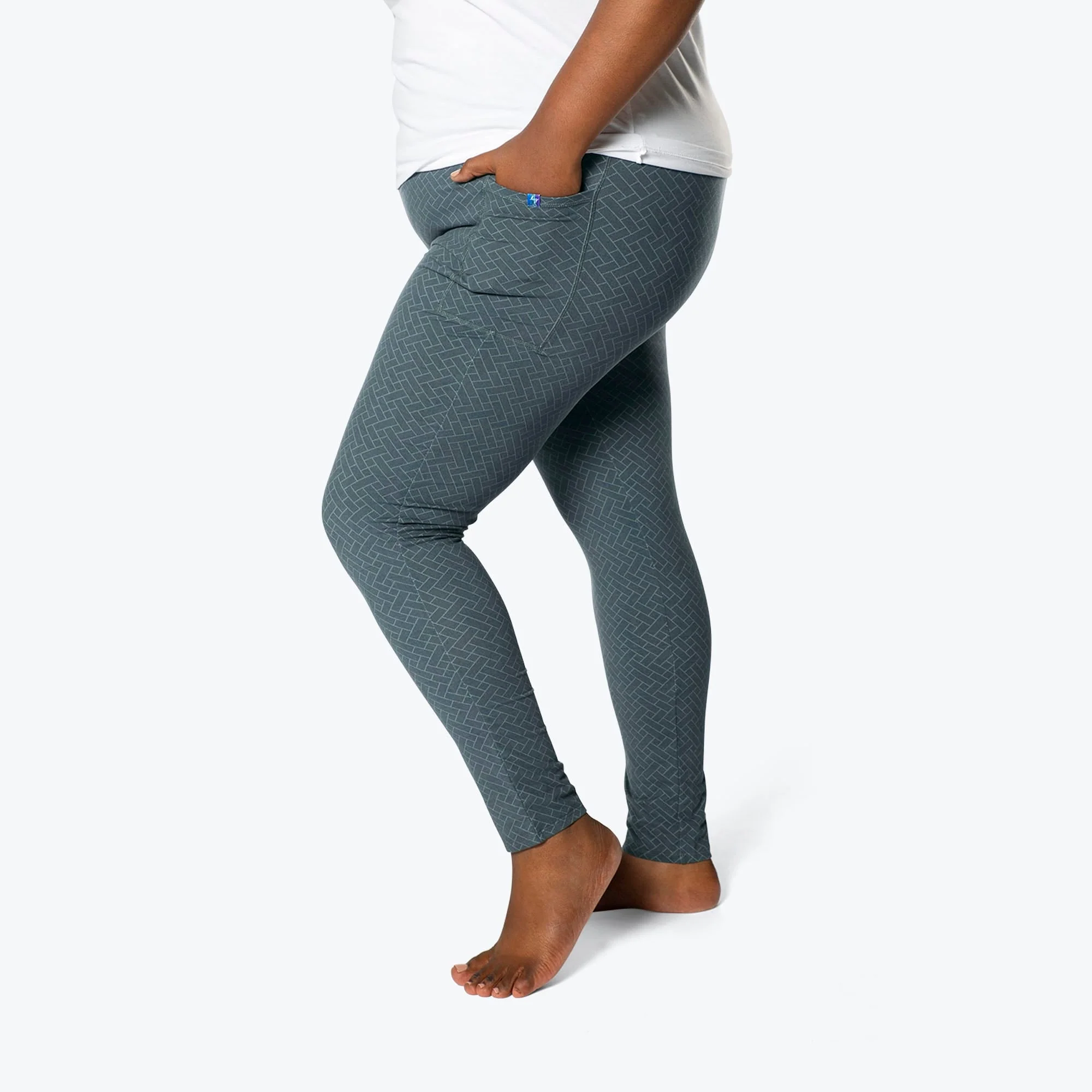 Lugging Ankle Leggings - Solids - Image 26