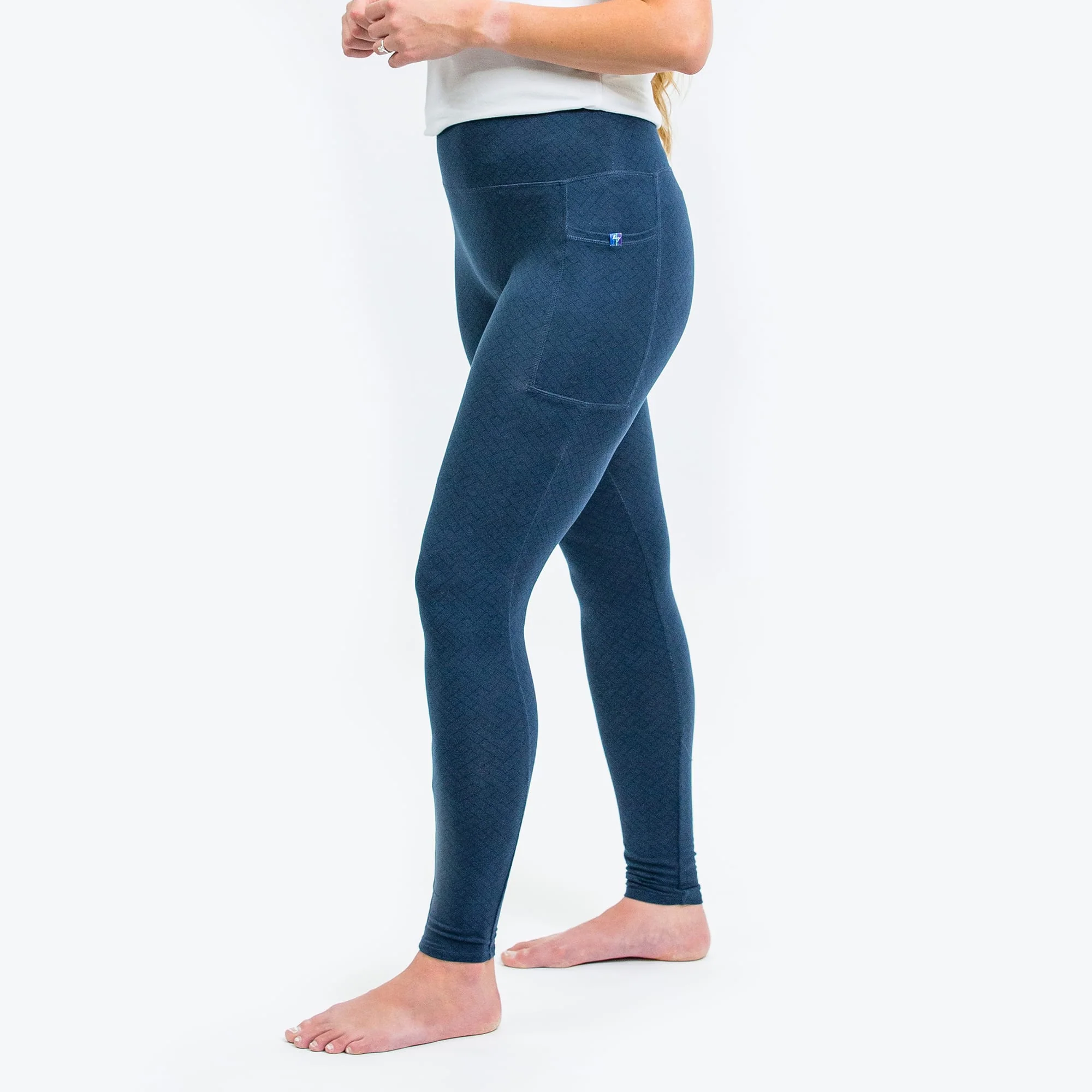 Lugging Ankle Leggings - Solids - Image 32