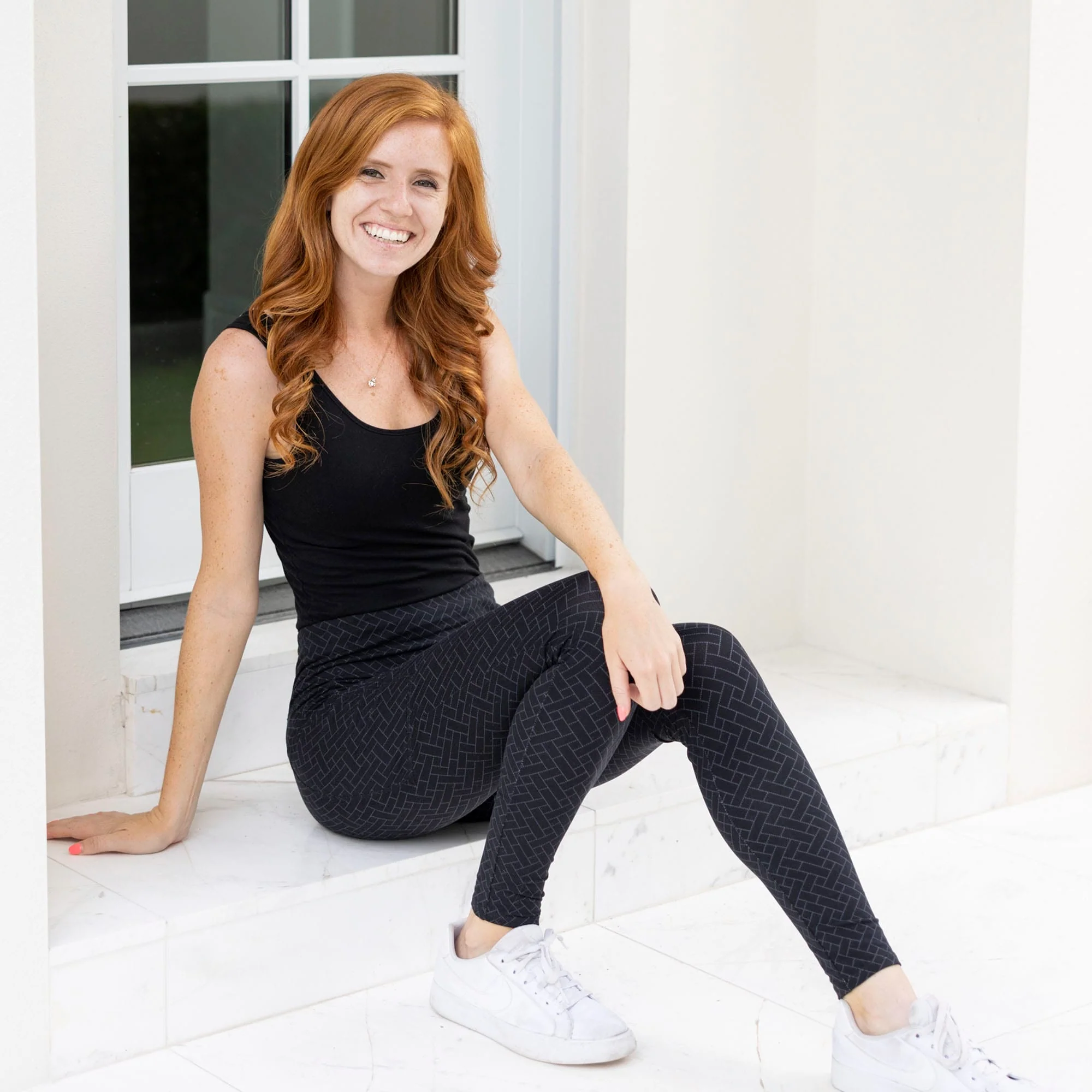 Lugging Ankle Leggings - Solids - Image 5