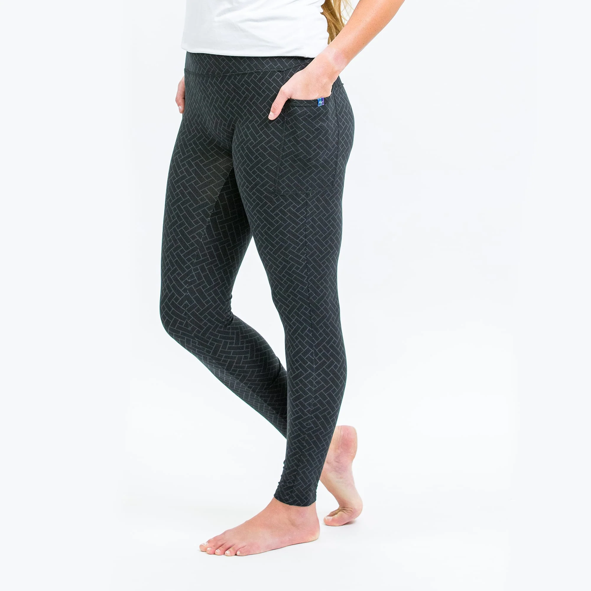 Lugging Ankle Leggings - Solids - Image 9
