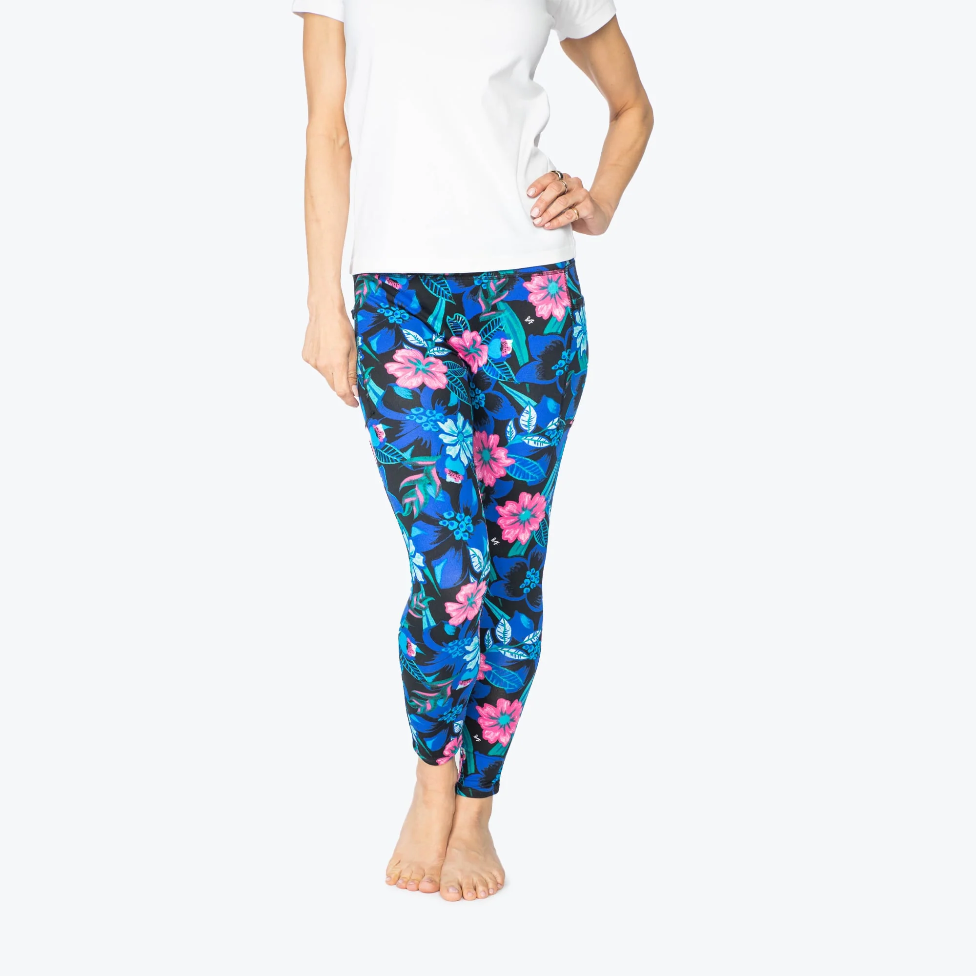 Lugging Cropped Leggings - Image 73