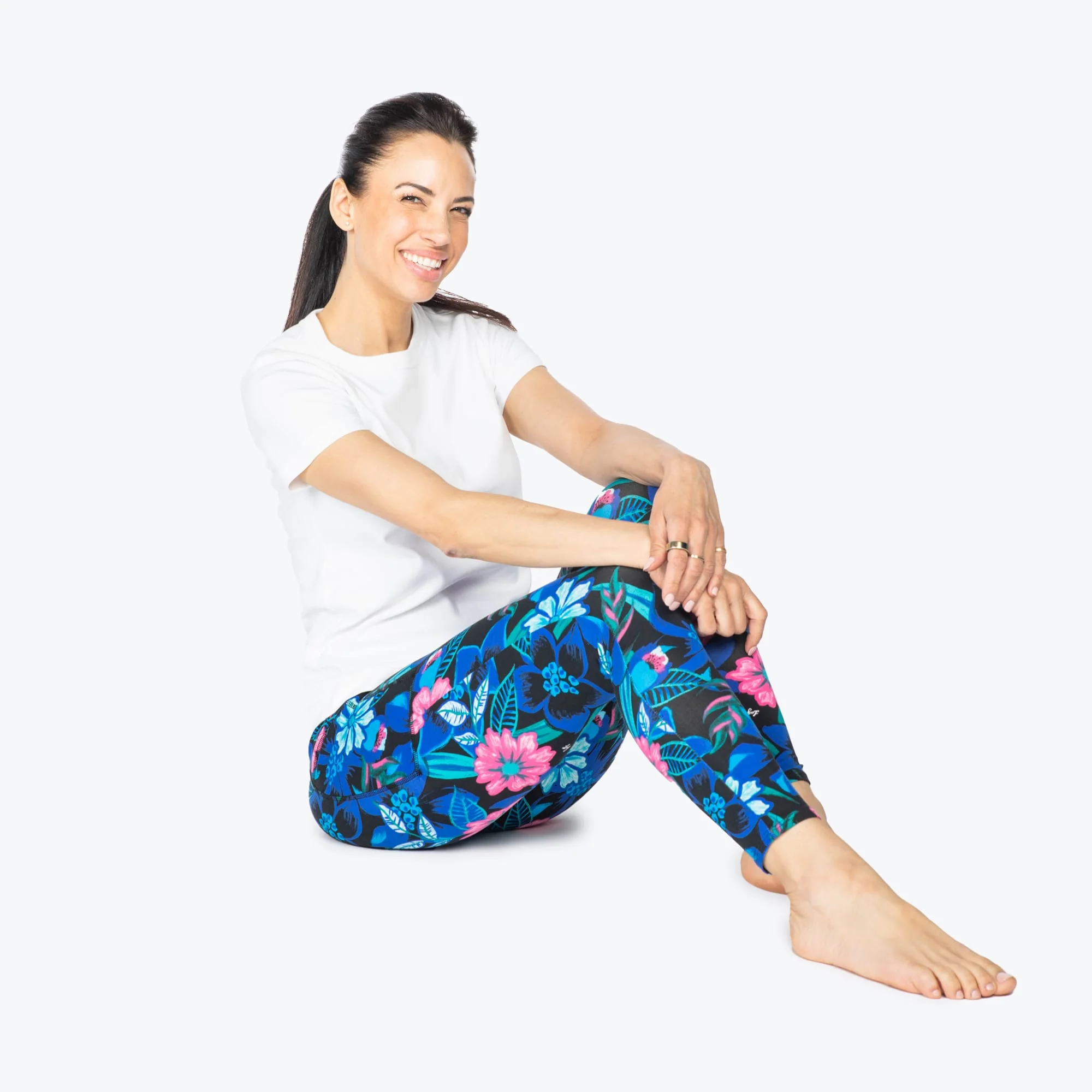 Lugging Cropped Leggings - Image 77