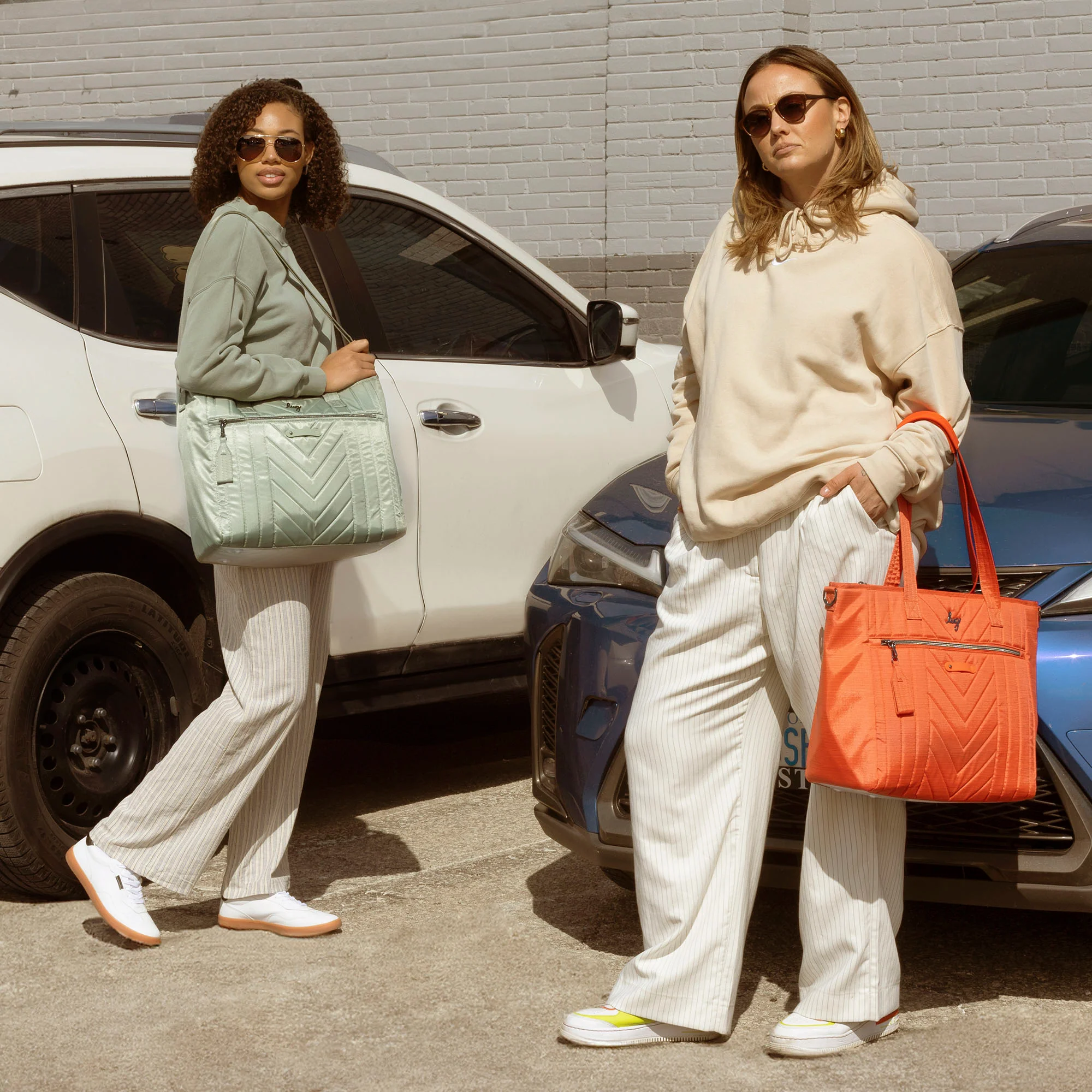 Paddle Carry-All Tote - Image 15