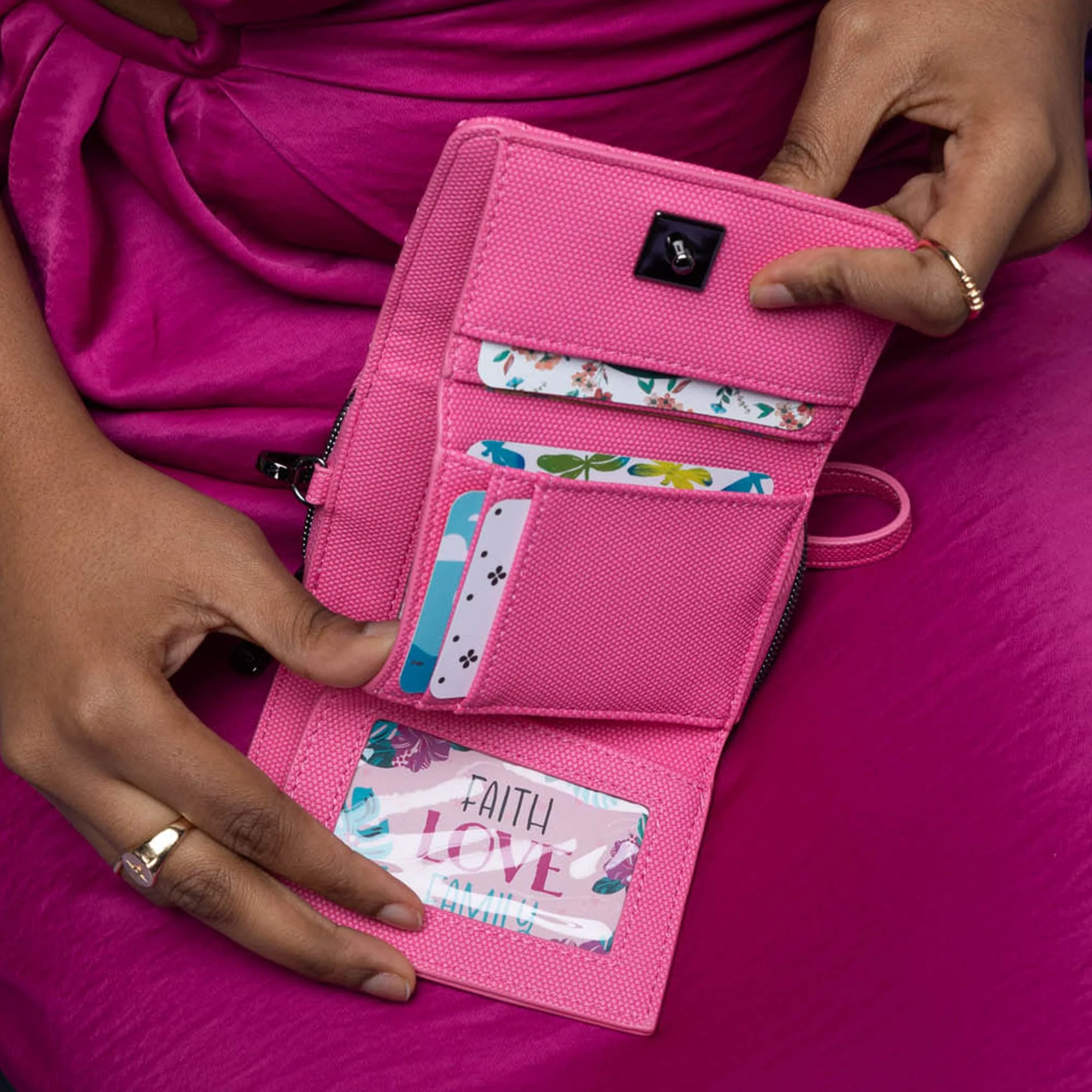 Pedicab Matte Luxe VL RFID Wallet - Image 4