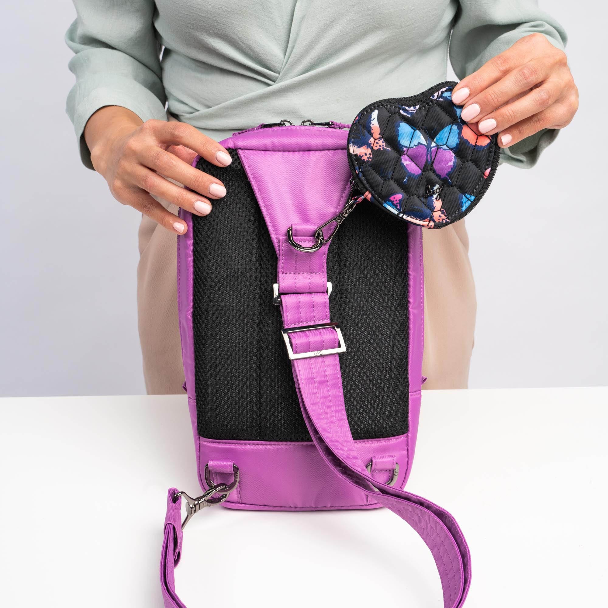 Tailback Sling Bag - Image 13
