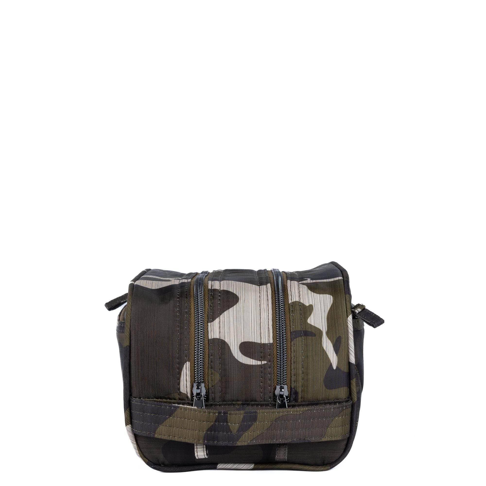 Wheelbarrow Brushed Dopp Kit - Image 15